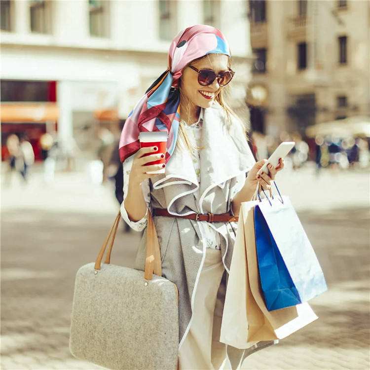 5C267219-0888-52CF-06E3-84B5FA362ADC